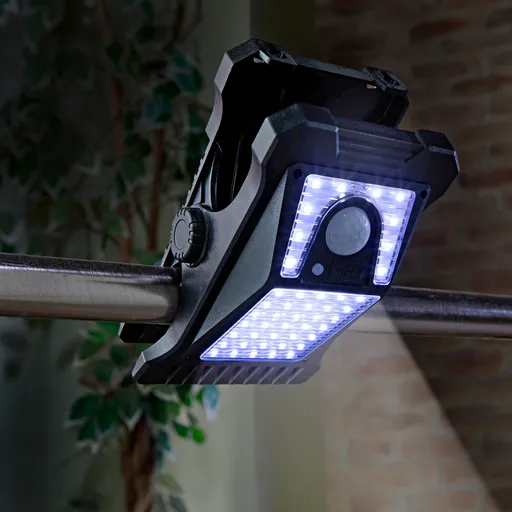 Lampă solară cu prindere cu clemă