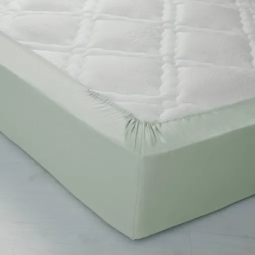 Cearșaf cu elastic într-o singură culoare, adâncime colț 26 cm