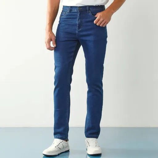 Blugi drepți cu 5 buzunare din denim elastic, dacă ai peste 178 cm, lungime interioară picior 82 cm