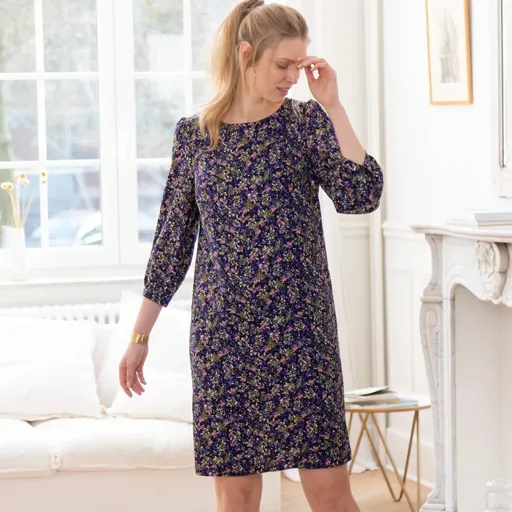 Rochie dreaptă cu mâneci 7/8 cu imprimeu