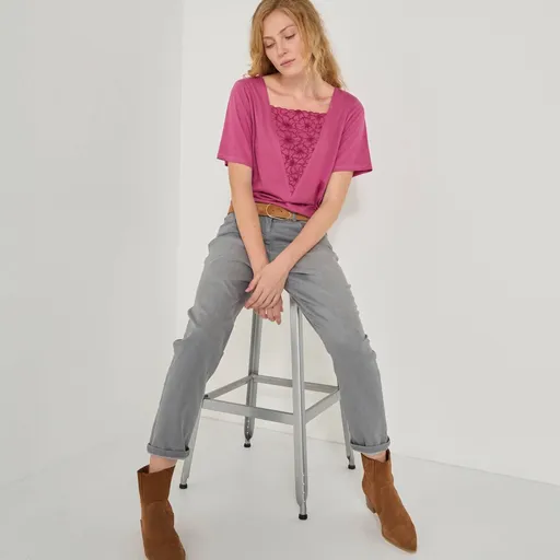 Tricou drept cu broderie