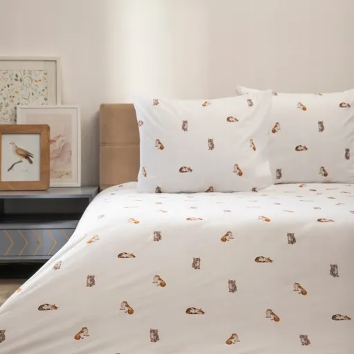 Lenjerie de pat King Size, Gattino, Homla, 3 piese, 200x220 cm, microfibra din poliester, alb