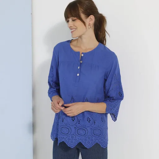 Bluză Madeira cu decolteu rotund cu nasturi și mâneci 3/4