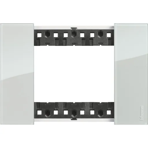 Rama ornament 3 module Bticino Living Now KA4803DA, sky