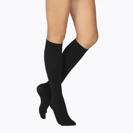 Șosete calde până la genunchi