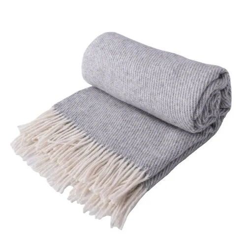 Pătură de lână cu franjuri Matex MAORI gri închis, 140 x 200 cm, gri închis