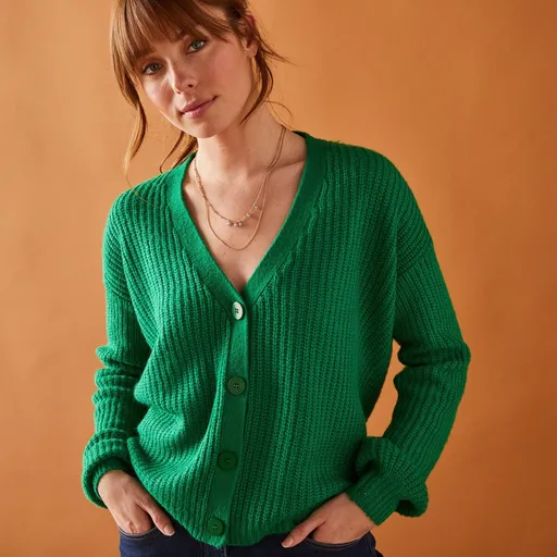 Pulover cu nasturi largi, cu atingere de mohair