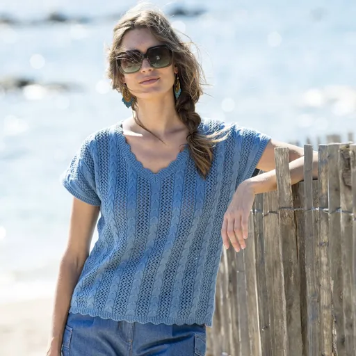 Bluză cu decolteu în V, din dantelă tricotată