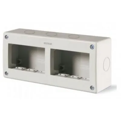 Carcasa PT 3+3 module IP40 Scame 136.4126