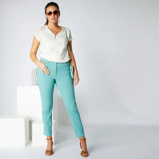 Pantaloni drepți cu talie reglabilă