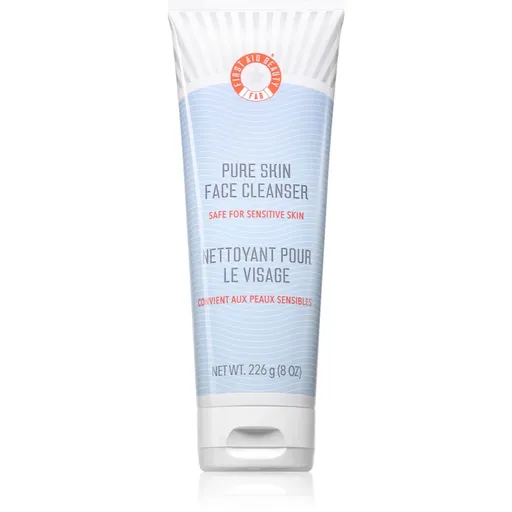 First Aid Beauty Pure Skin produs de curățare faciale 226 g