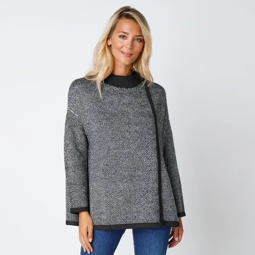 Pulover în croială de haină cu butonieră