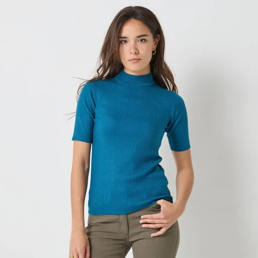 Pulover cu mâneci scurte și guler ridicat, cu nervuri