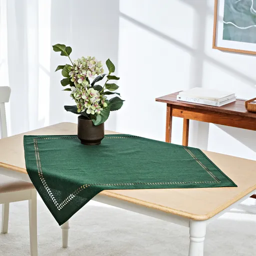 Pătură centrală "Vârfuri de frunze" 85 x 85 cm