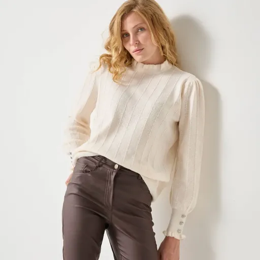 Pulover cu guler ridicat și volane