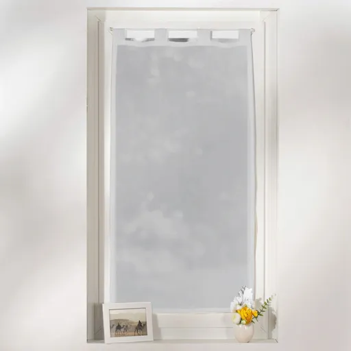 Perdea din voal cu ochiuri de ochi