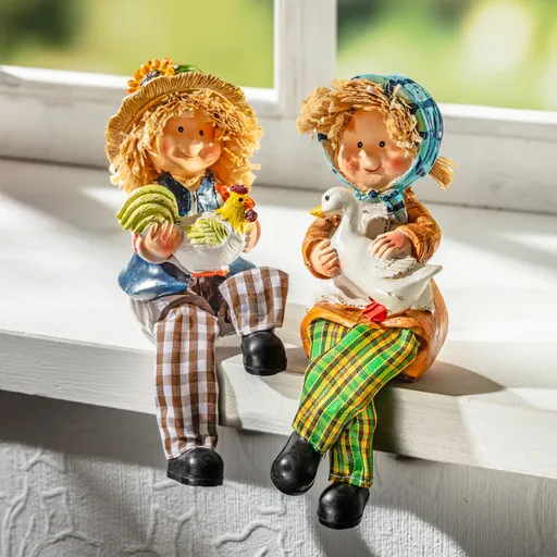 Figurină așezată "Lisa"