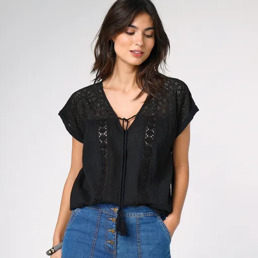 Bluză Crepon cu dantelă și macramé