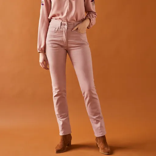 Pantaloni de slăbire, siluetă mică