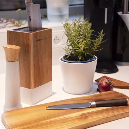 Râșniță din lemn, 20 cm