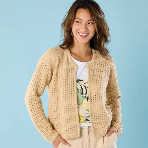 Cardigan scurt cu model, pentru o siluetă mai mică