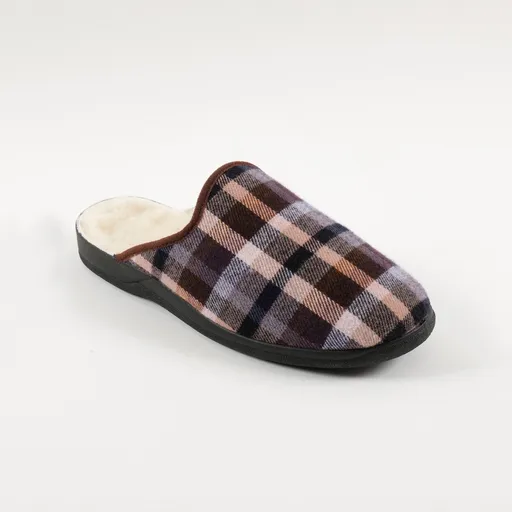 Papuci cu căptușeală călduroasă