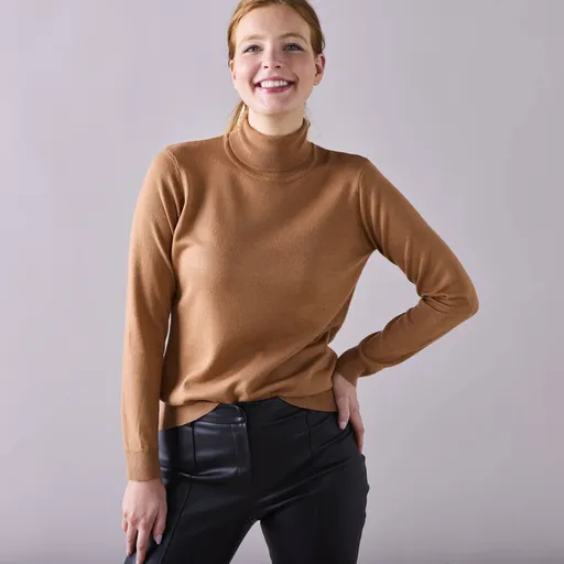 Pulover cu guler înalt, cașmir la atingere