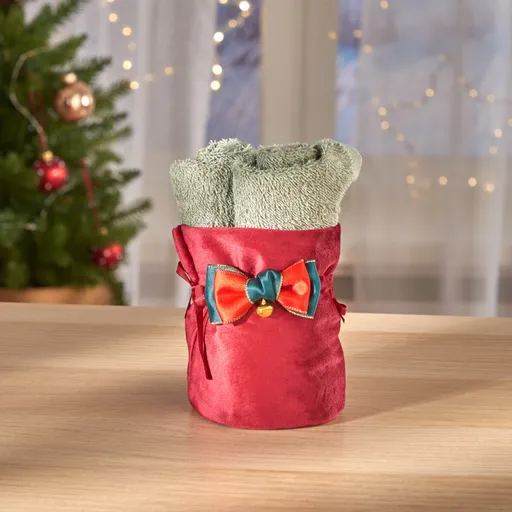 2 prosoape într-o pungă cadou