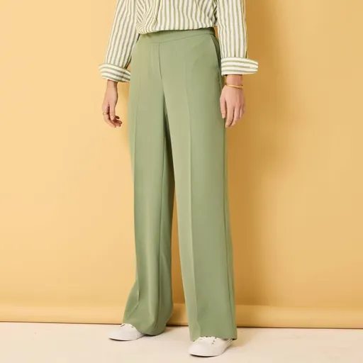 Pantaloni largi din crep cu talie elastică