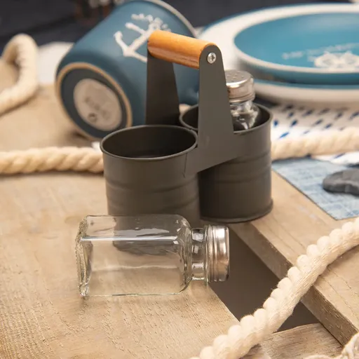 Sare și piper pus în suport