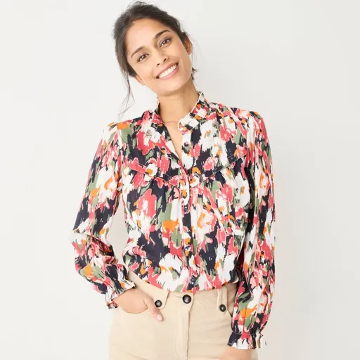 Bluză cu volane și imprimeu