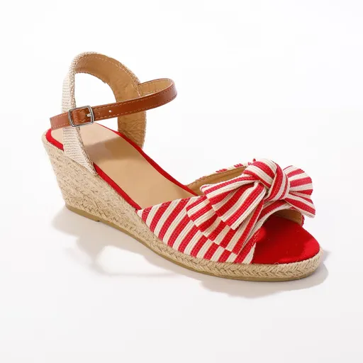 Sandale ușoare confortabile