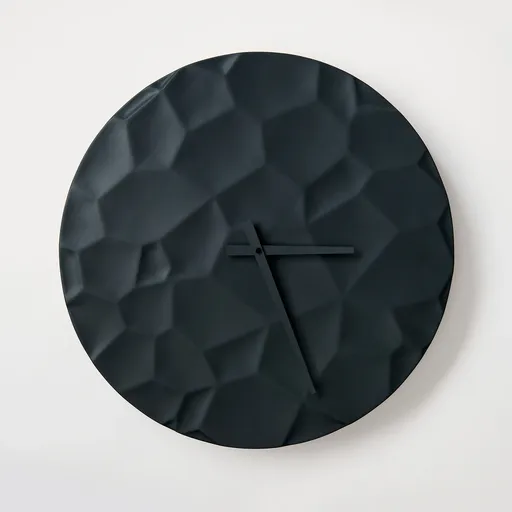 Ceas de perete din beton ODLITO Moon Crater – grafit (negru) – 50 cm – ace negre