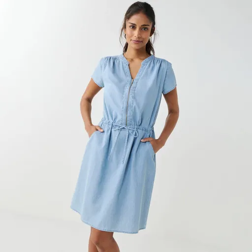 Rochie scurtă cu decolteu cu fermoar și mâneci scurte, din denim deschis