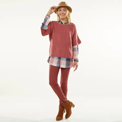 Pulover cu mâneci de liliac până la coate