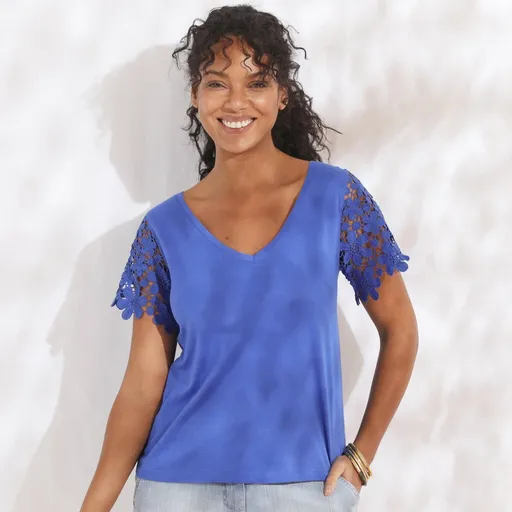 Tricou cu mâneci scurte macramé