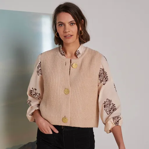 Vestă cu nasturi aurii