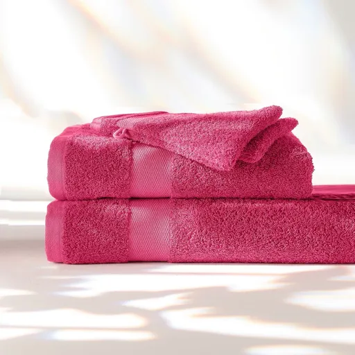 Un set moale de lenjerie de baie din pânză terry de la Colombine, bumbac și modal 500g/m2