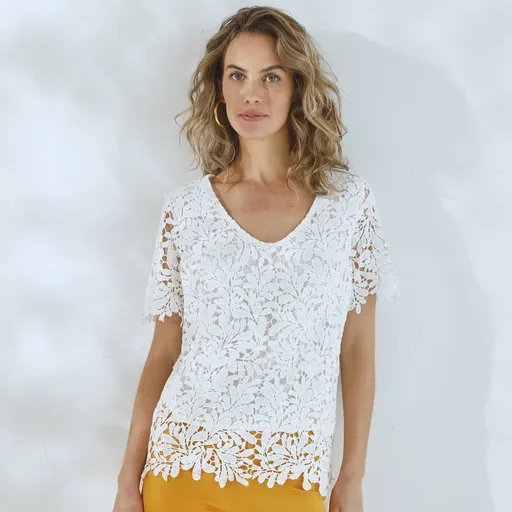 Bluză cu decolteu în V din dantelă