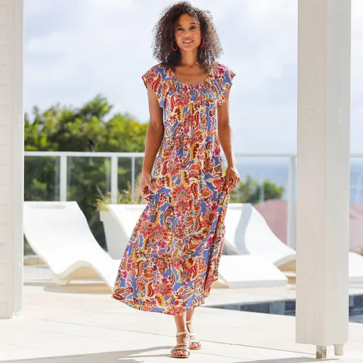 Rochie lungă din crep cu imprimeu și volane