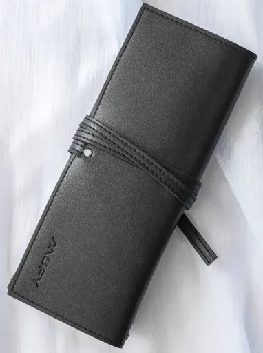 Husa pentru Pensulele de Machiaj din Piele Ecologica