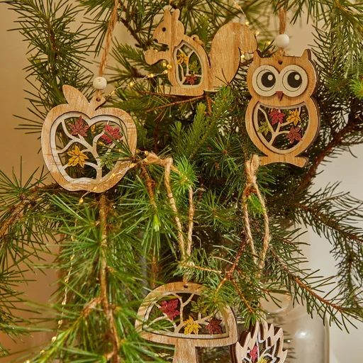 Set de 6 decorațiuni suspendate din lemn