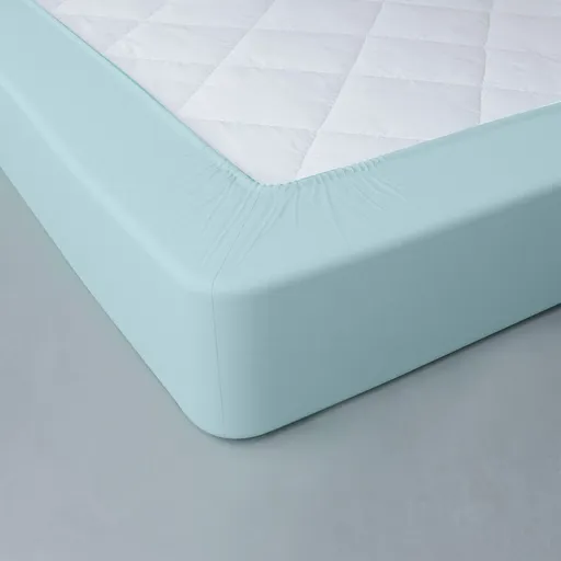 Cearșaf cu elastic, culoare uni, marca Colombine, jerseu, adâncime colț 40 cm