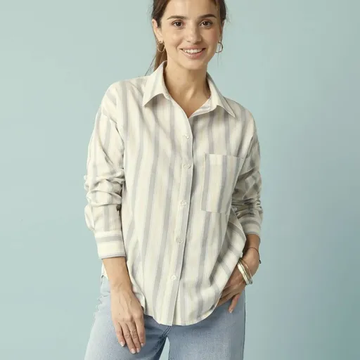 Cămașă cu dungi supradimensionată pentru siluetă mică