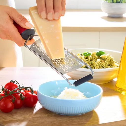 Set de 3 piese cu răzătoare de brânză