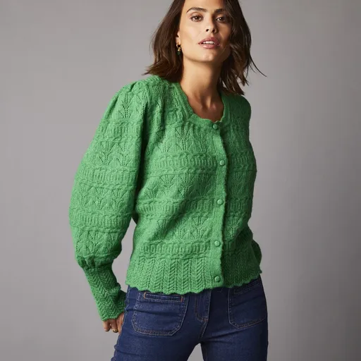 Pulover cu terminație ondulată