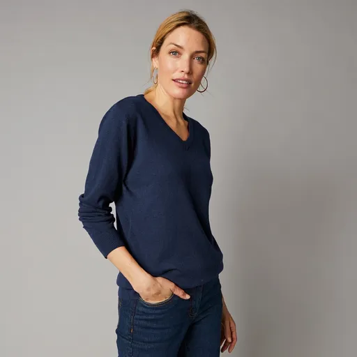 Pulover cu decolteu în V din lână de miel