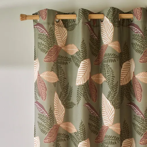Cortina opacă cu imprimeu de frunze
