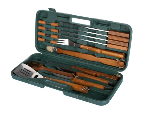 Set pentru gratar in valiza din aluminiu