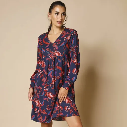 Rochie evazată cu volane la umeri